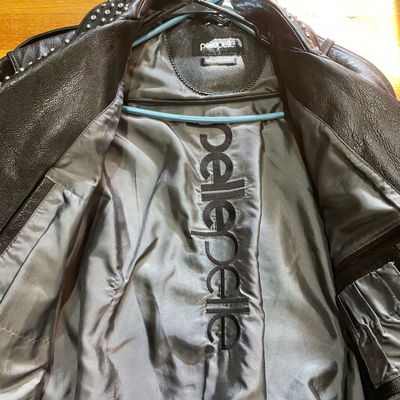 Men’s Pelle Pelle Studded Leather Bomber Jacket - Picture 6 of 6